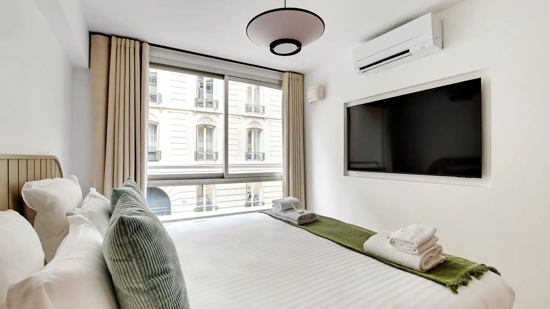Pick A Flat's In Tour Eiffel - Rue De L'amiral Hamelin * Paris